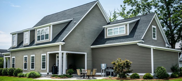 A Premier Siding Contractor in Commercial Siding Contractors In | Emmons